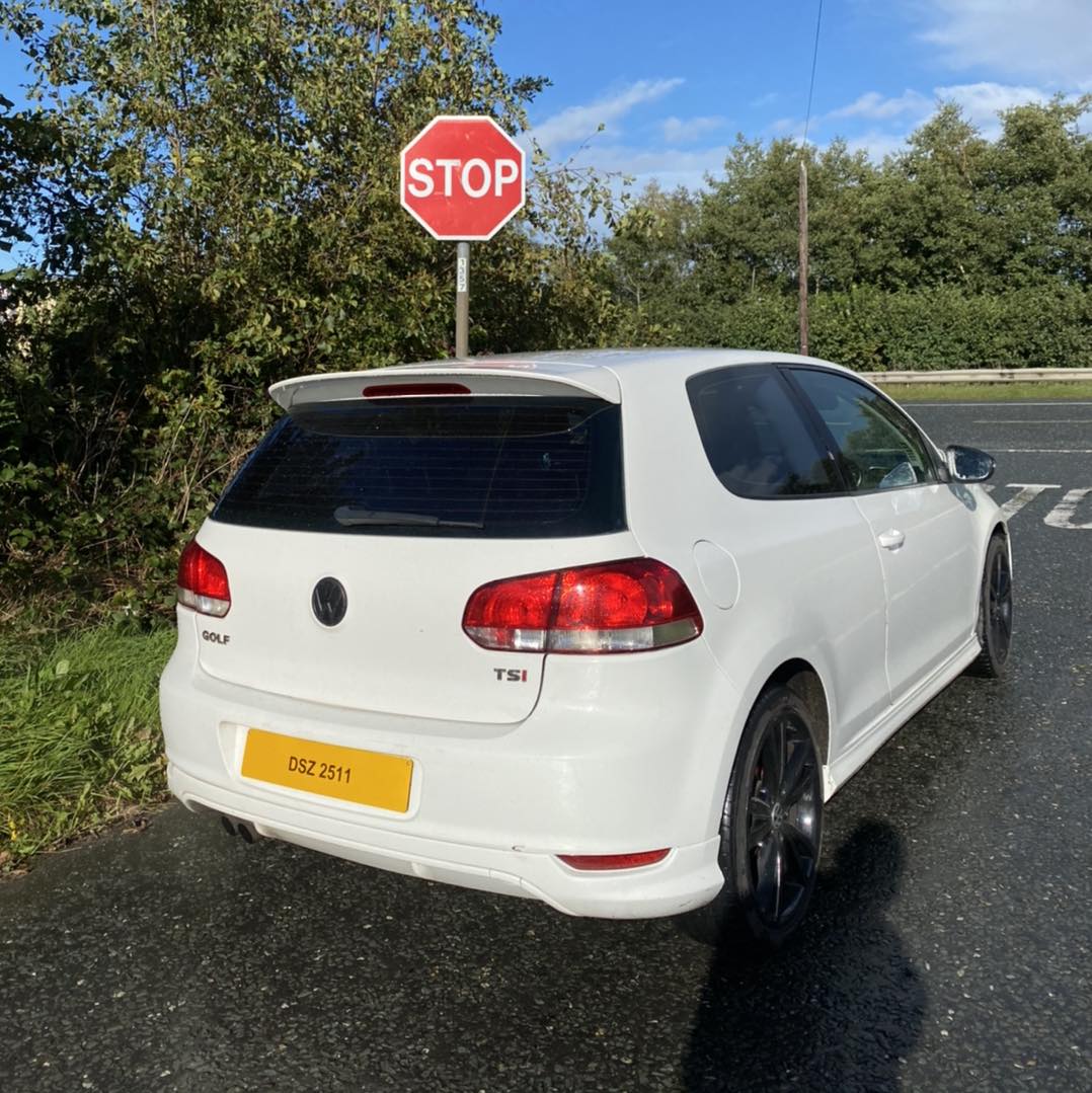 Volkswagen Golf gallery image 2