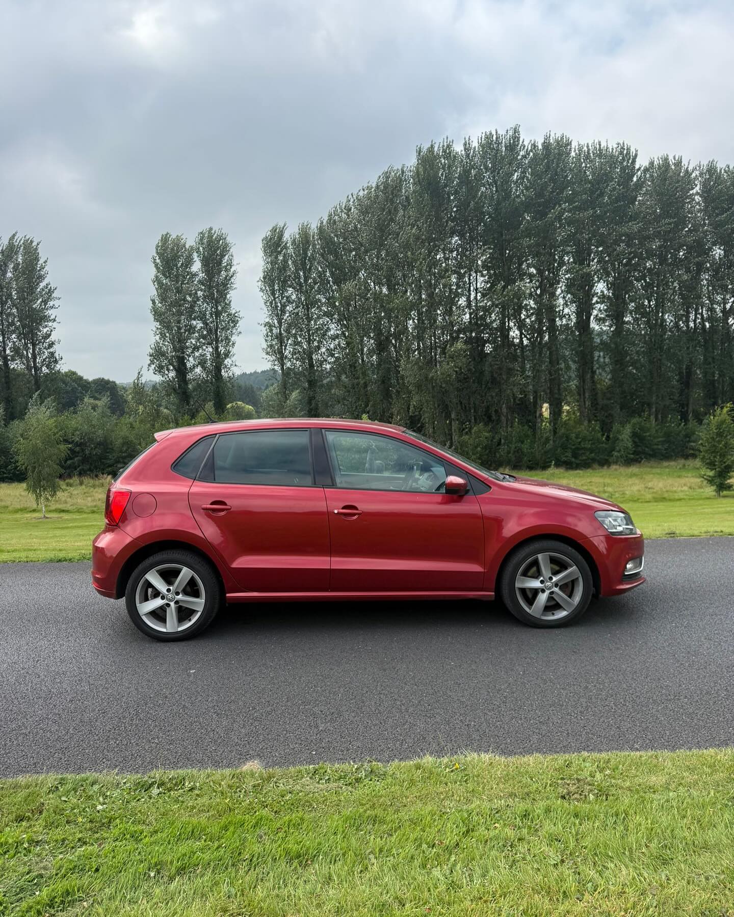 Volkswagen Polo Manual gallery image 2