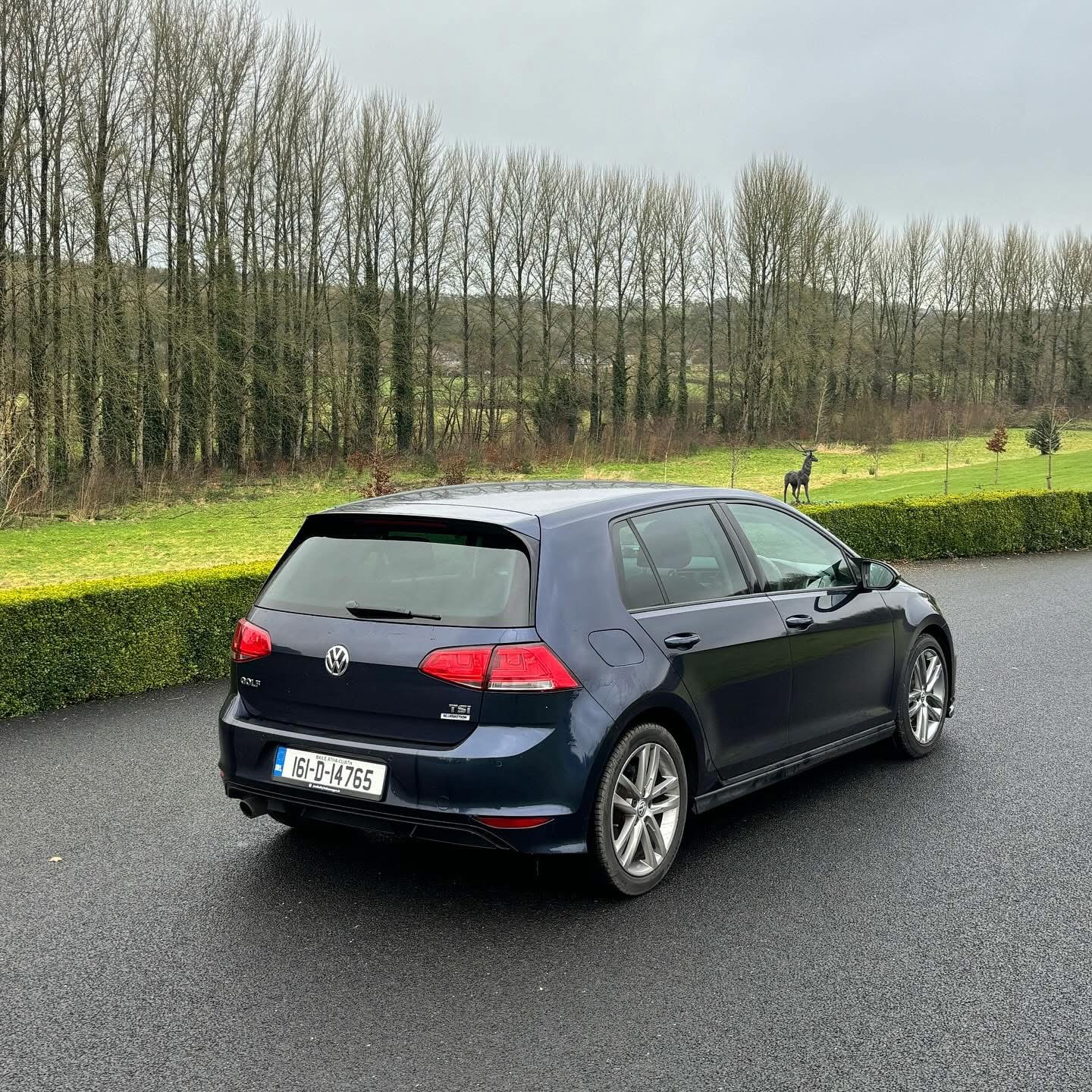 Volkswagen Golf R R - Line 1.2 TSI gallery image 9