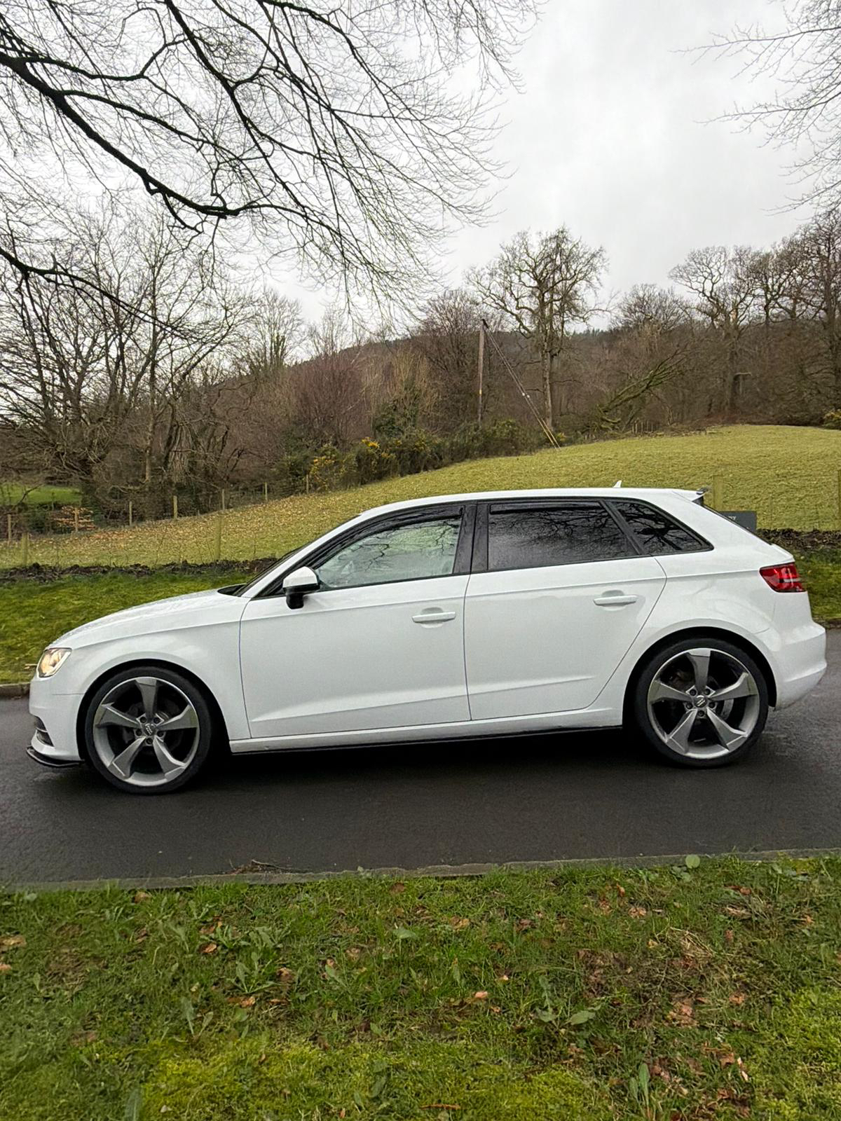 Audi A3 Sport gallery image 3