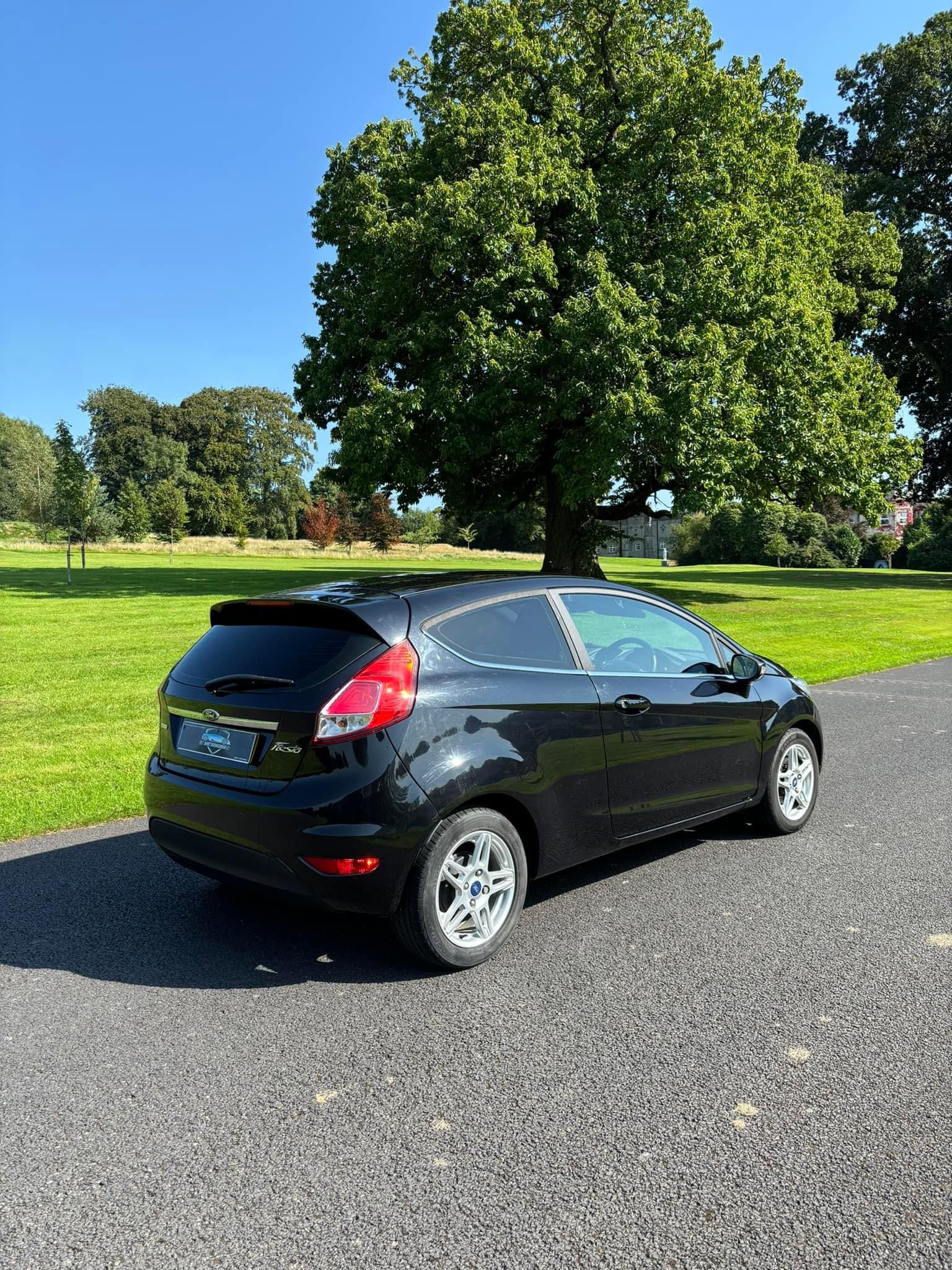 Ford Fiesta gallery image 2