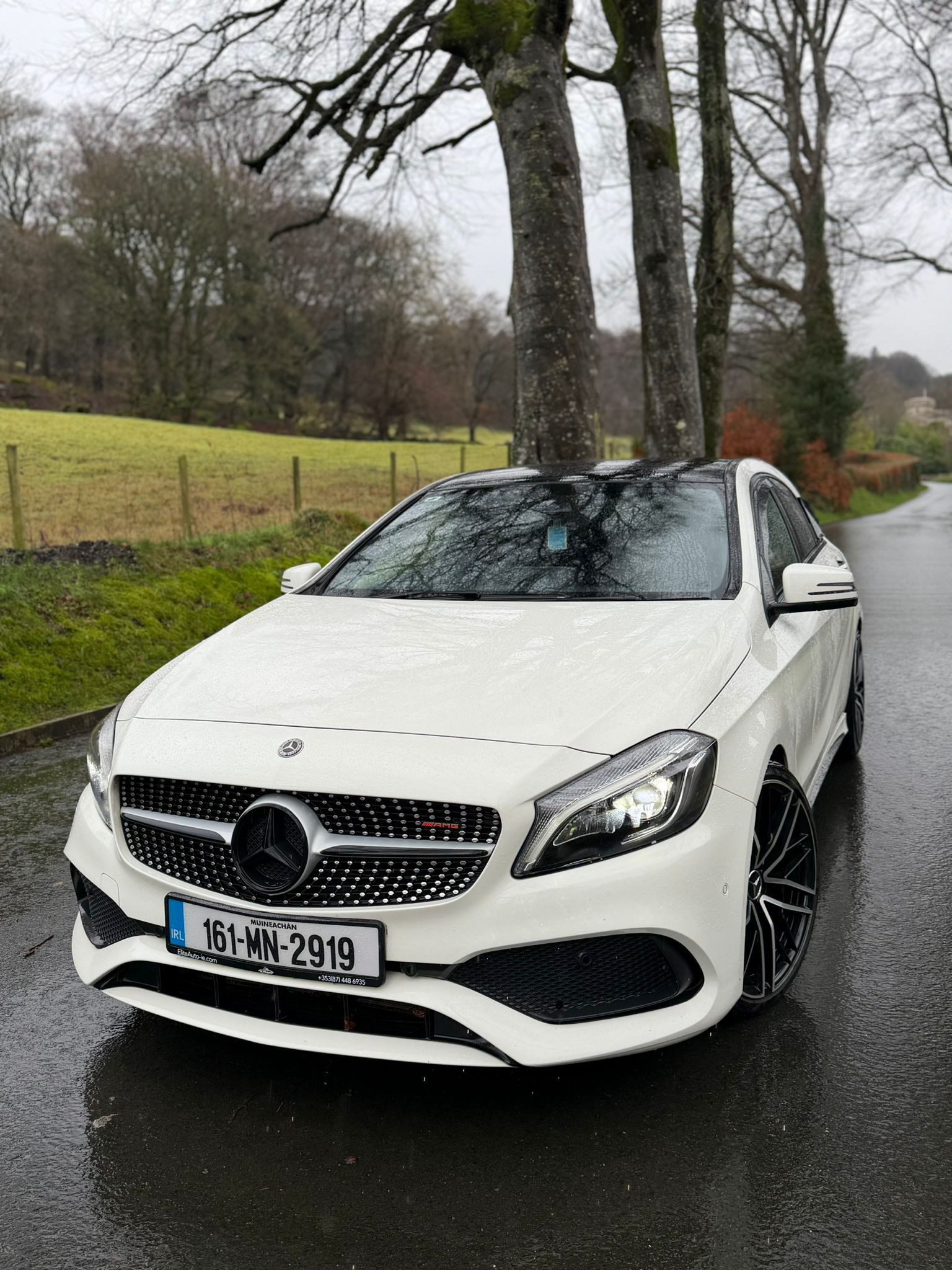 Mercedes-Benz C-Class AMG Line Premium Auto gallery image 3
