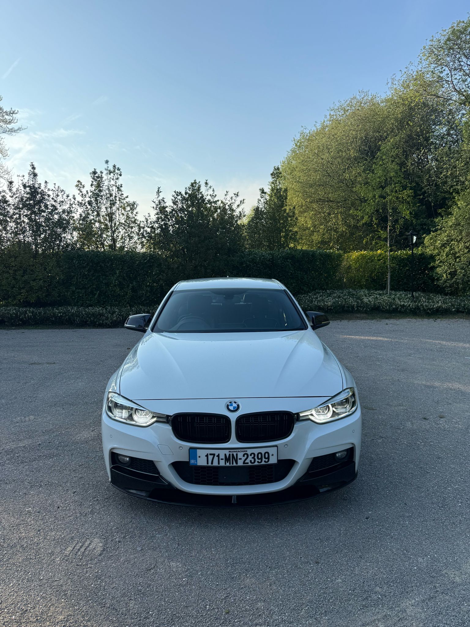BMW 330e M Sport Auto gallery image 3