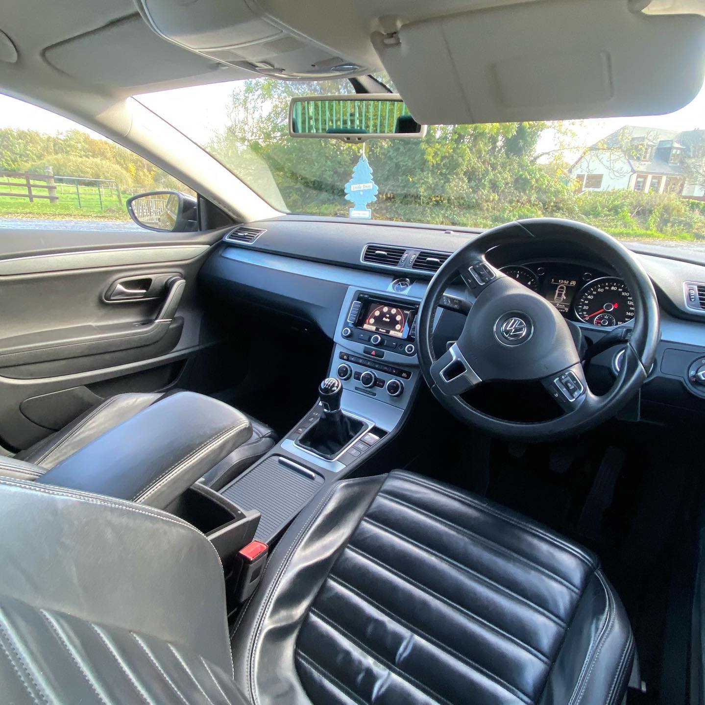 Volkswagen Passat CC gallery image 4