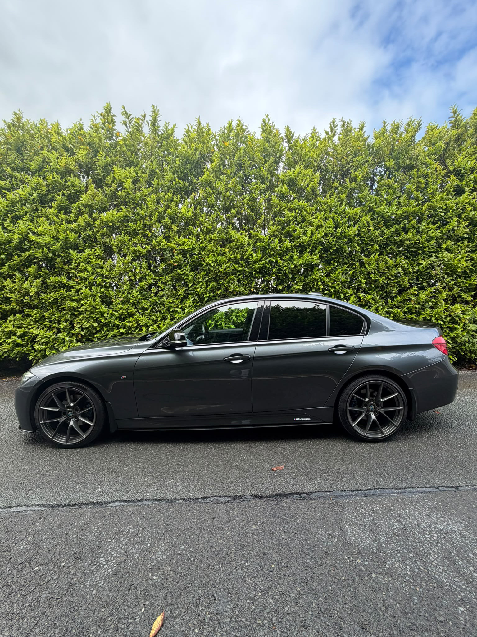 BMW 3 Series 320d M Sport Auto gallery image 4