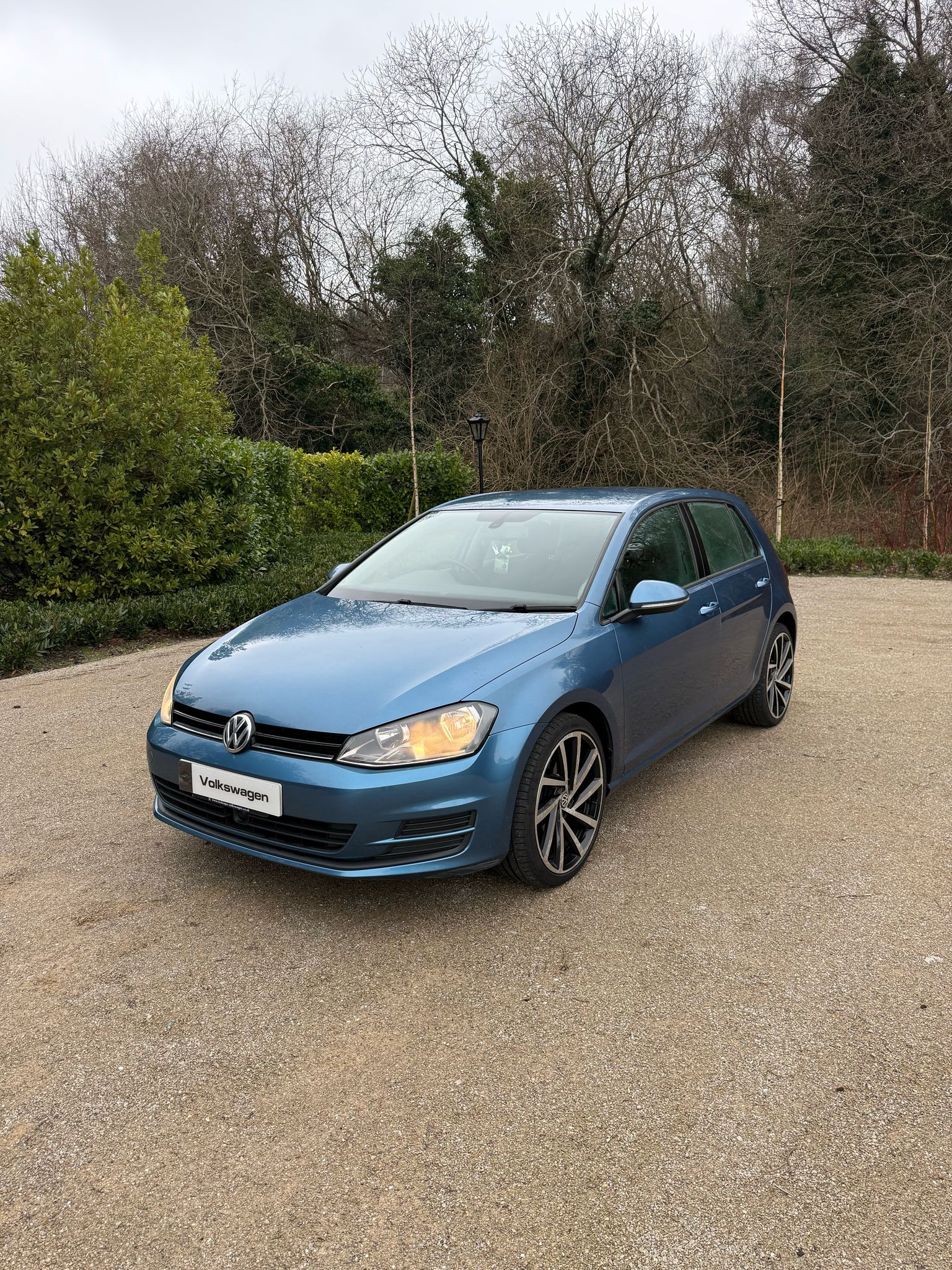 Volkswagen Golf gallery image 2