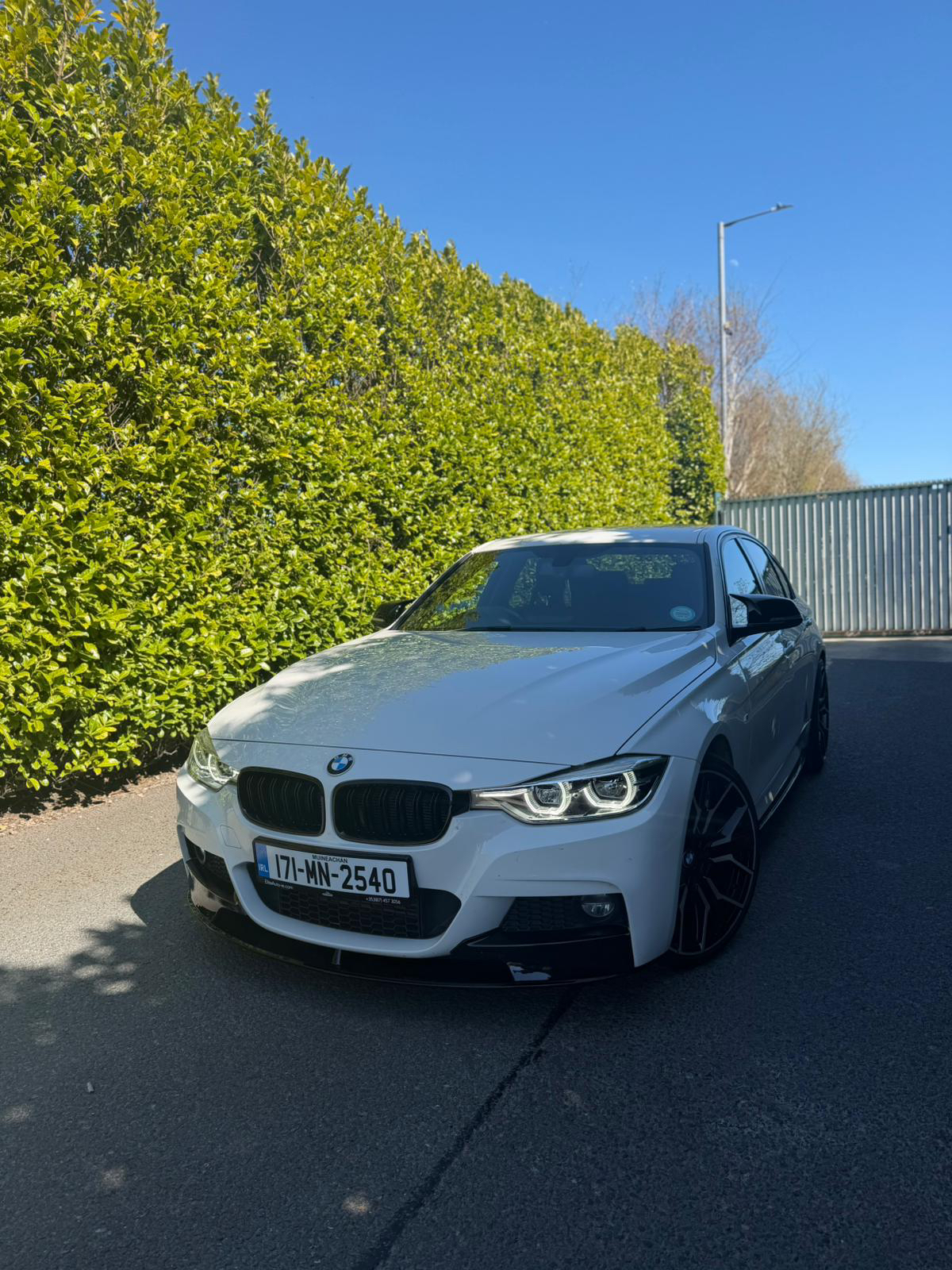 BMW 320d M Sport Shadow Edition Auto gallery image 3