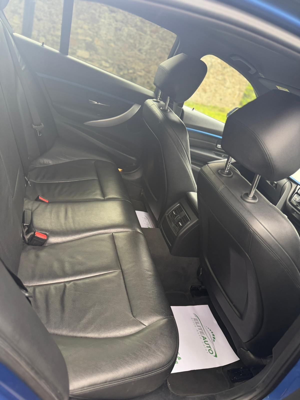 BMW 320d M Sport Auto gallery image 14