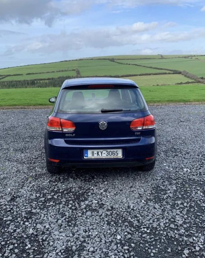 Volkswagen Golf Highline 1.6 gallery image 3