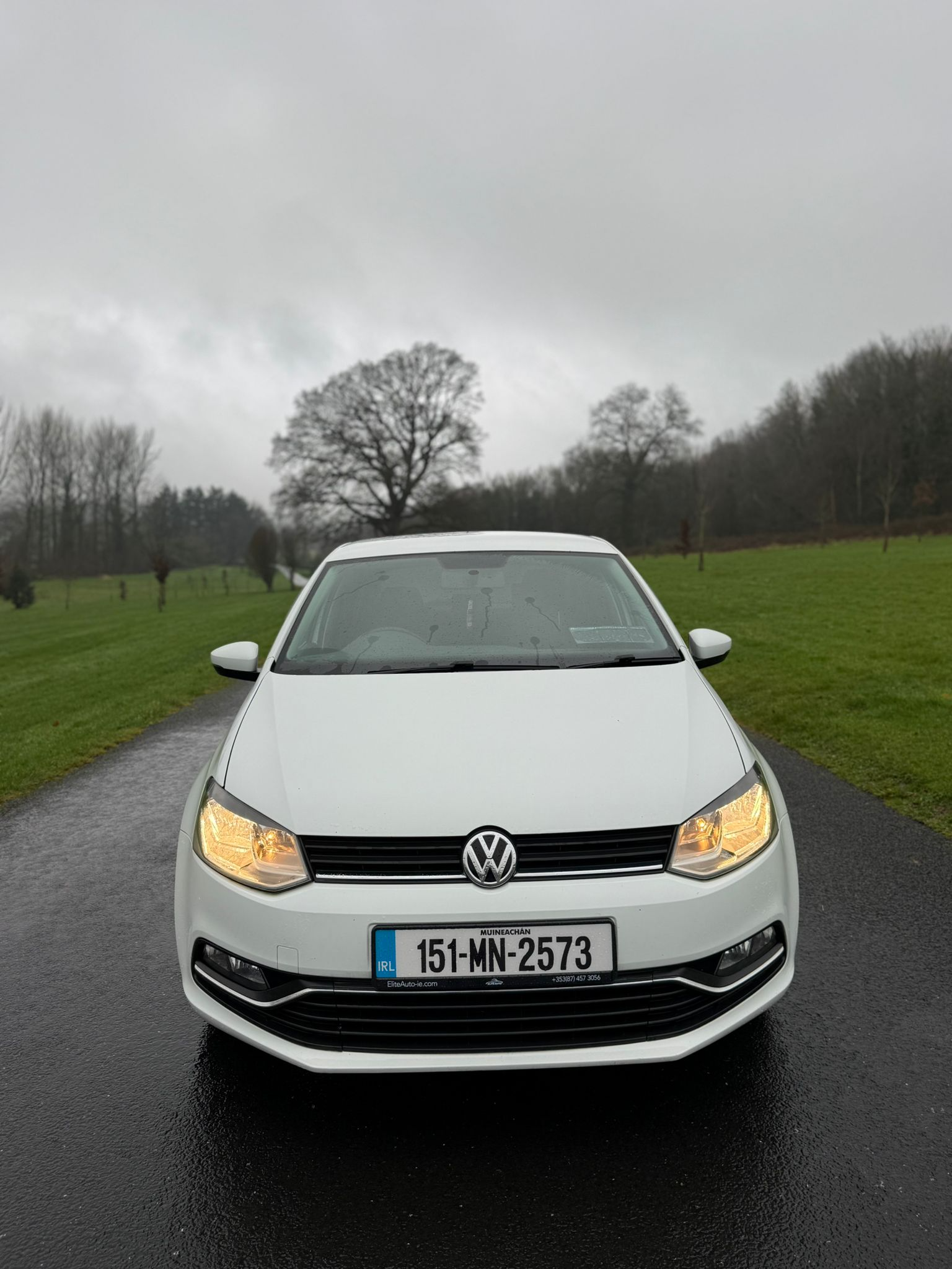 Volkswagen Polo 1.0 Manual gallery image 2