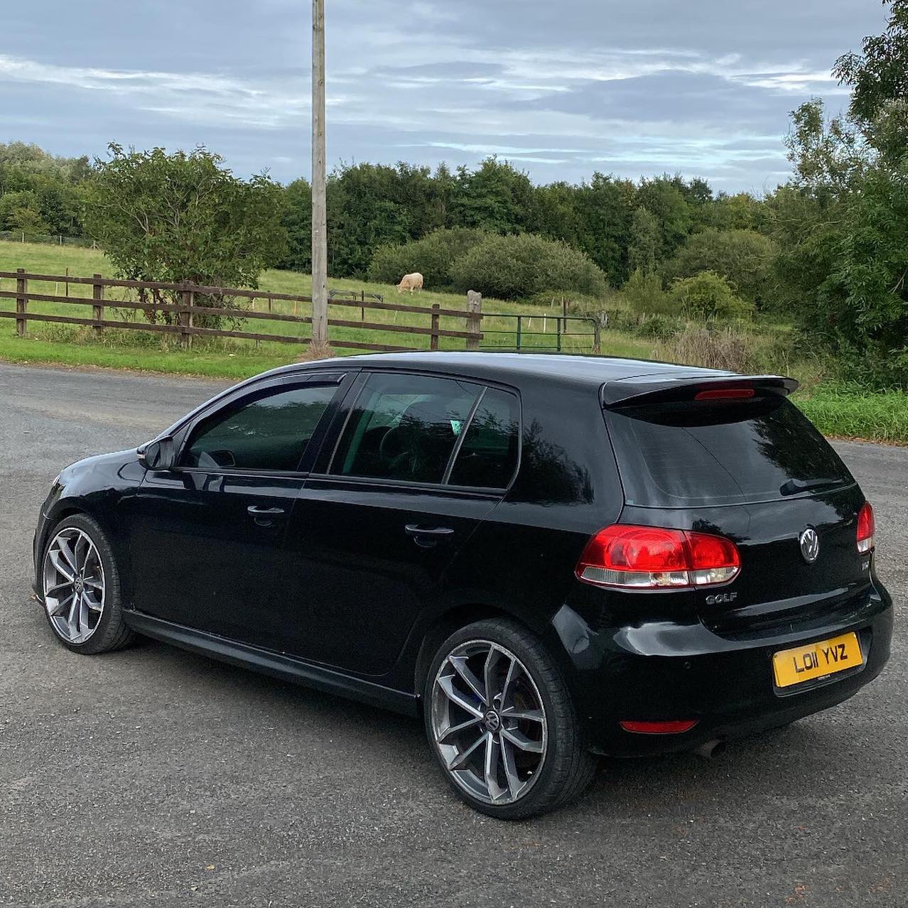 Volkswagen Golf Highline gallery image 4
