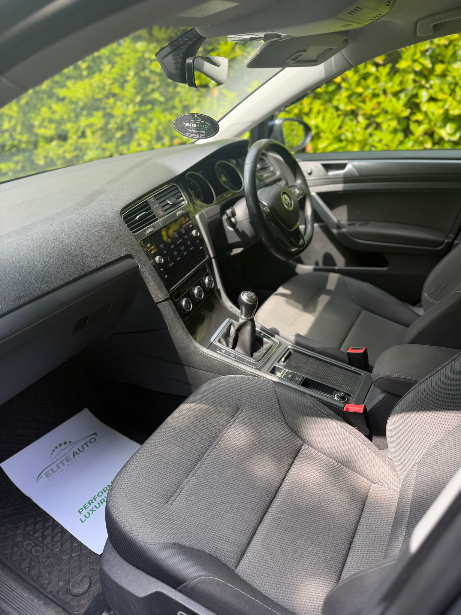 Volkswagen Golf SE NAV 1.6 TDI gallery image 7