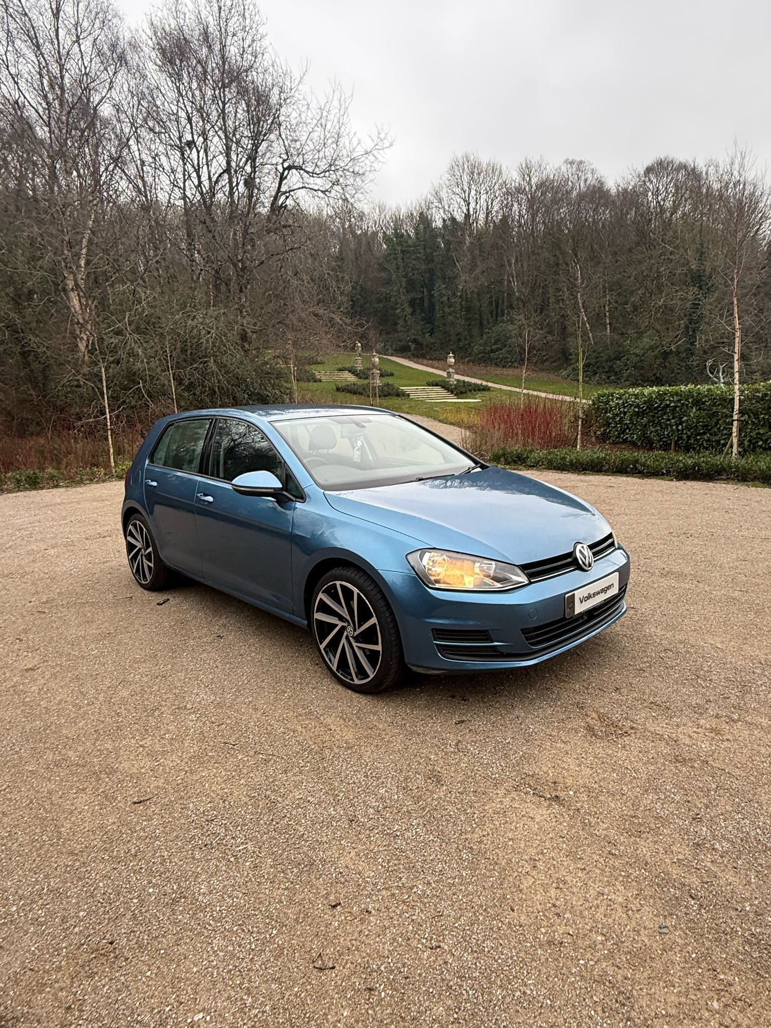 Volkswagen Golf gallery image 3