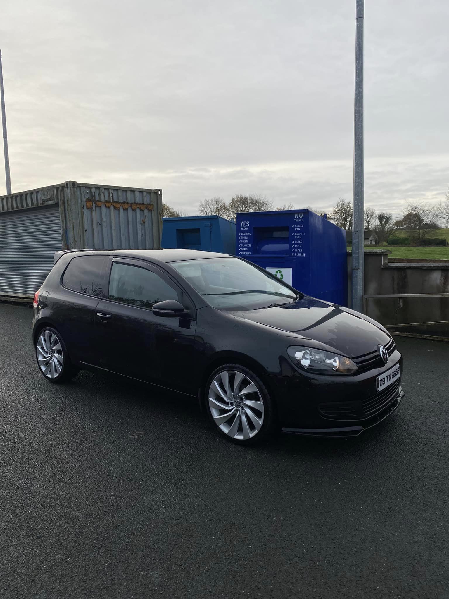 Volkswagen Golf 2.0 TDI 200BHP gallery image 5