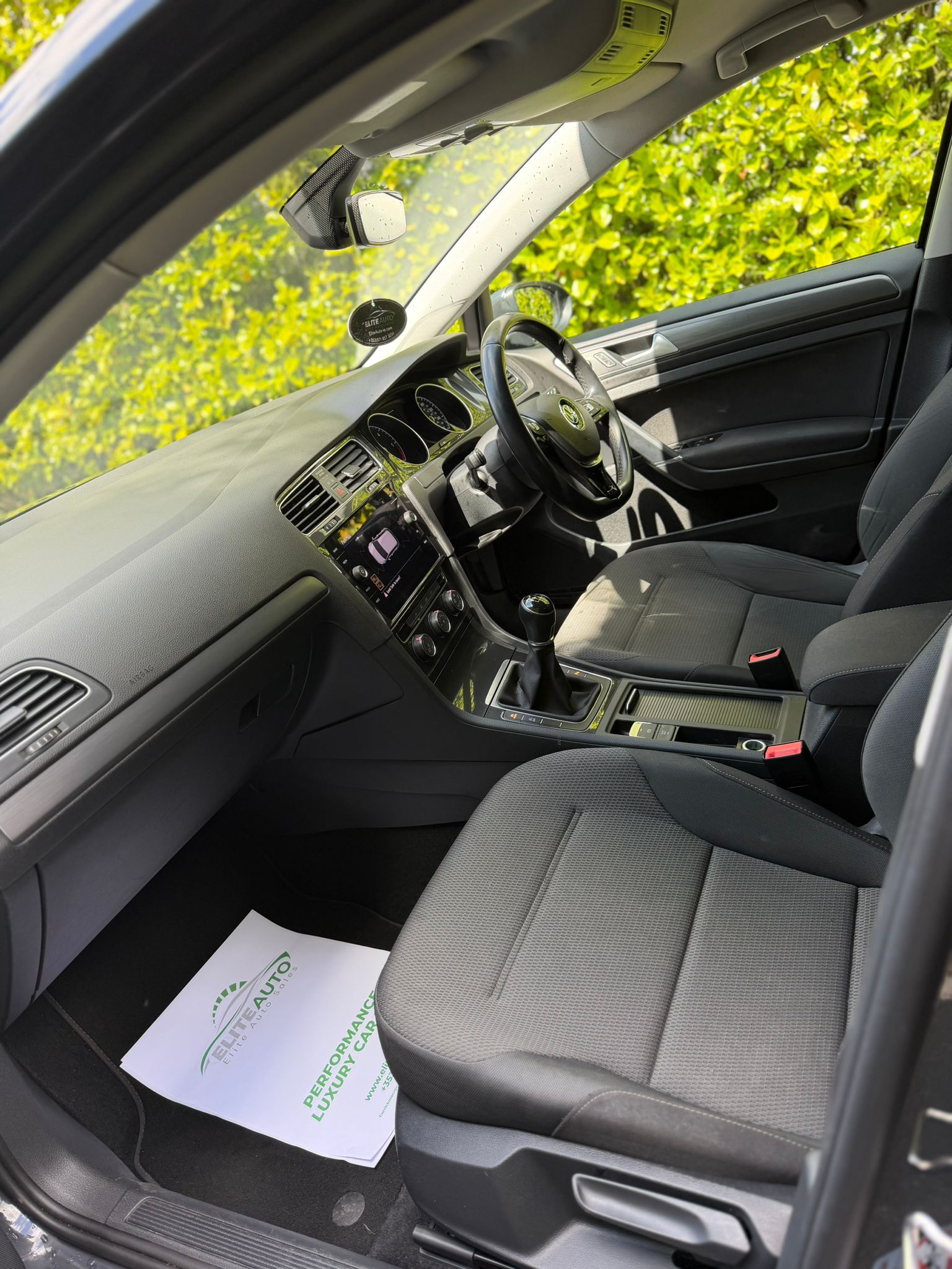 Volkswagen Golf Golf 1.6 SE NAV gallery image 12