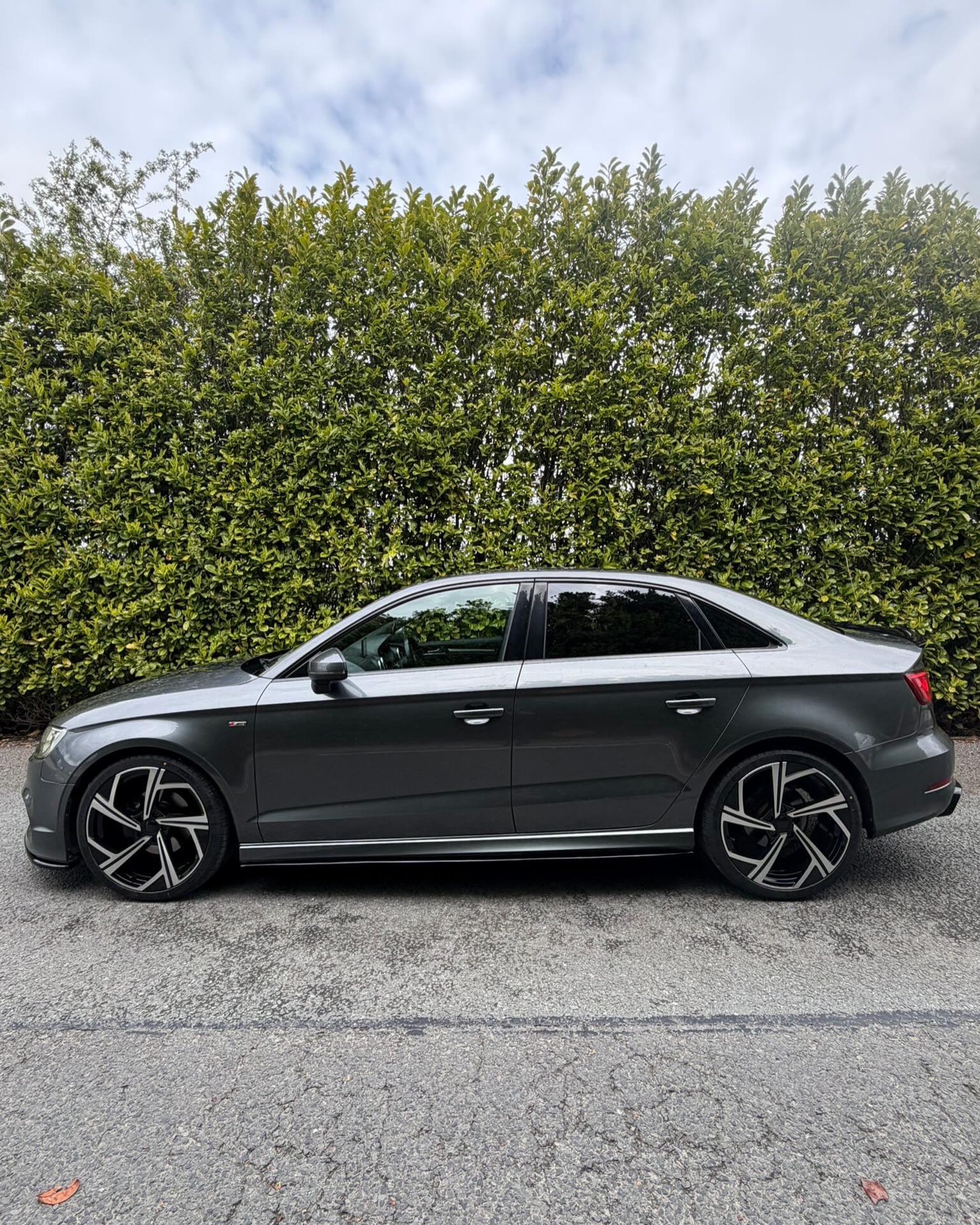 Audi A3 S Line gallery image 4