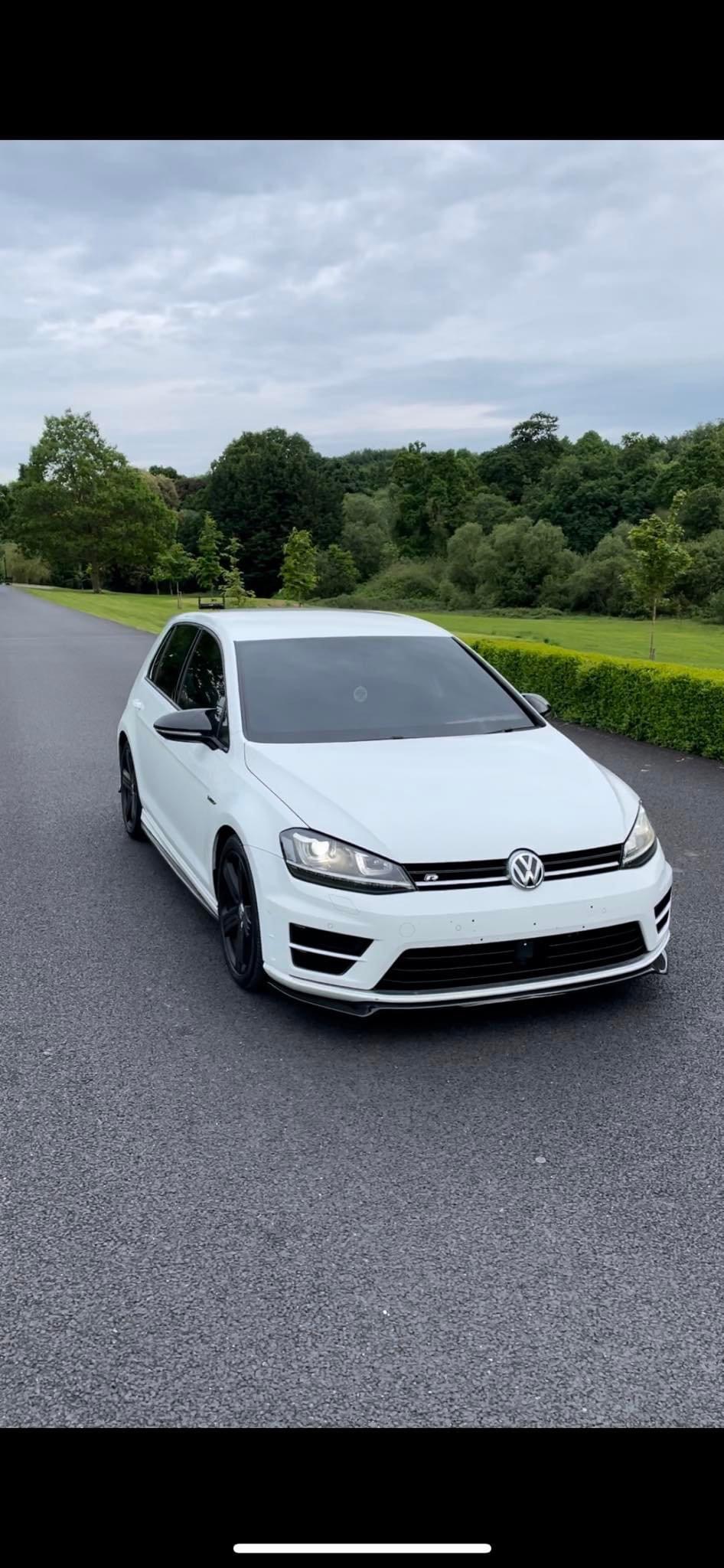 Volkswagen Golf R 400BHP
