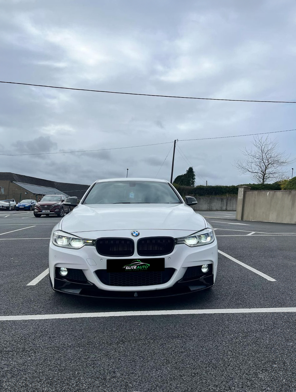 BMW 330e