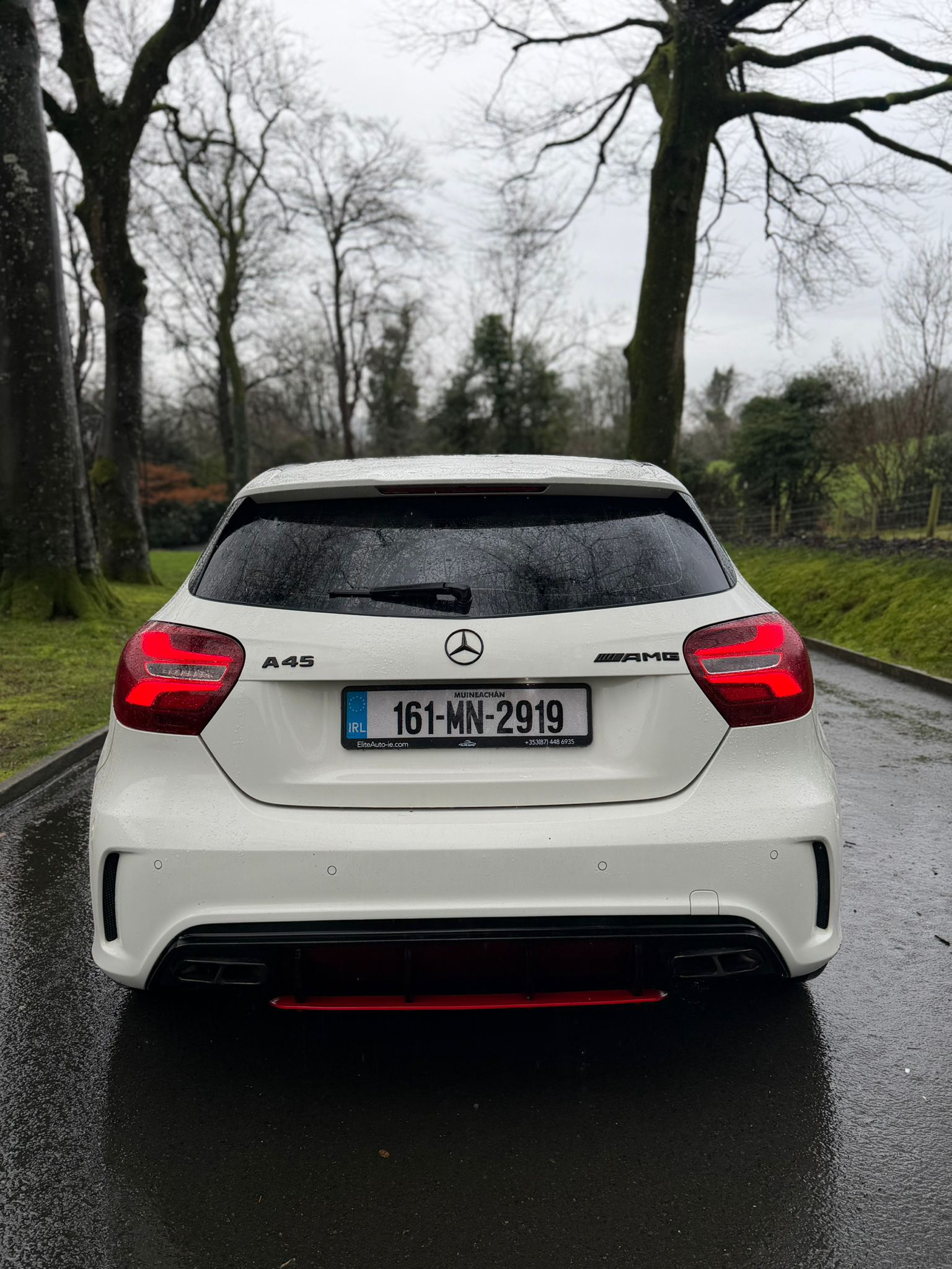 Mercedes-Benz C-Class AMG Line Premium Auto gallery image 6