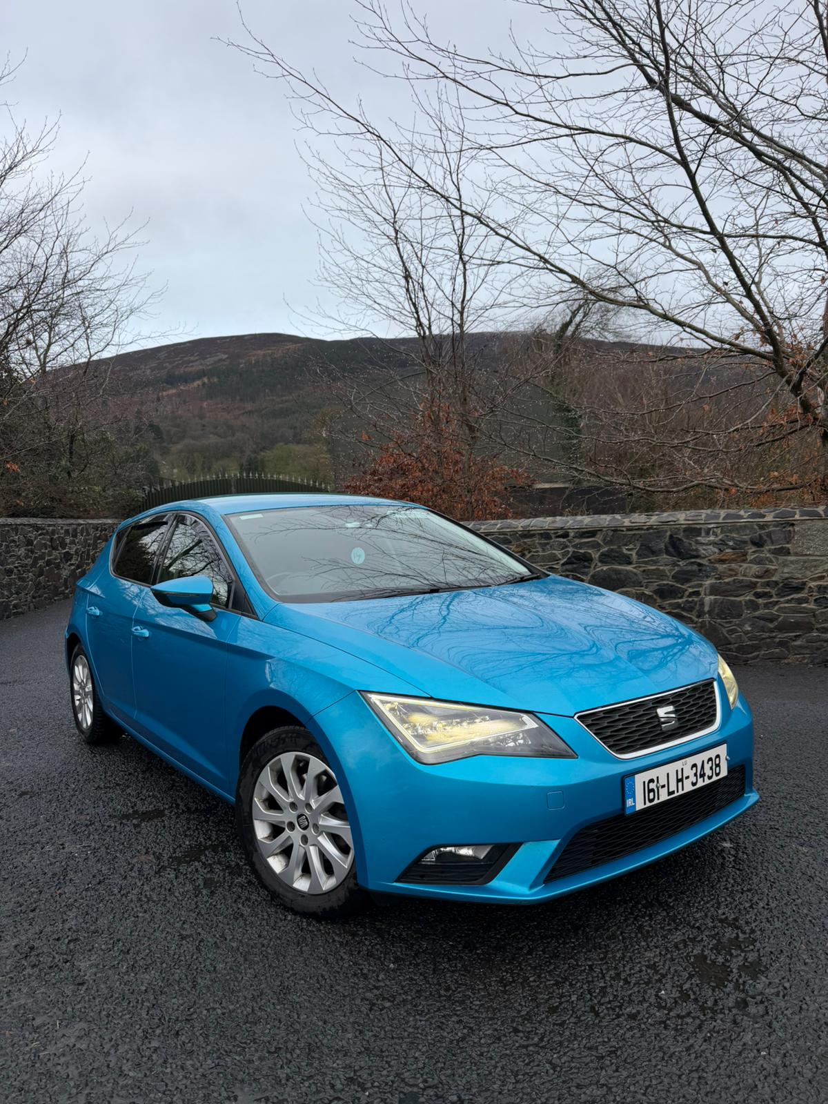 SEAT Leon 1.6 TDI 110PS gallery image 2