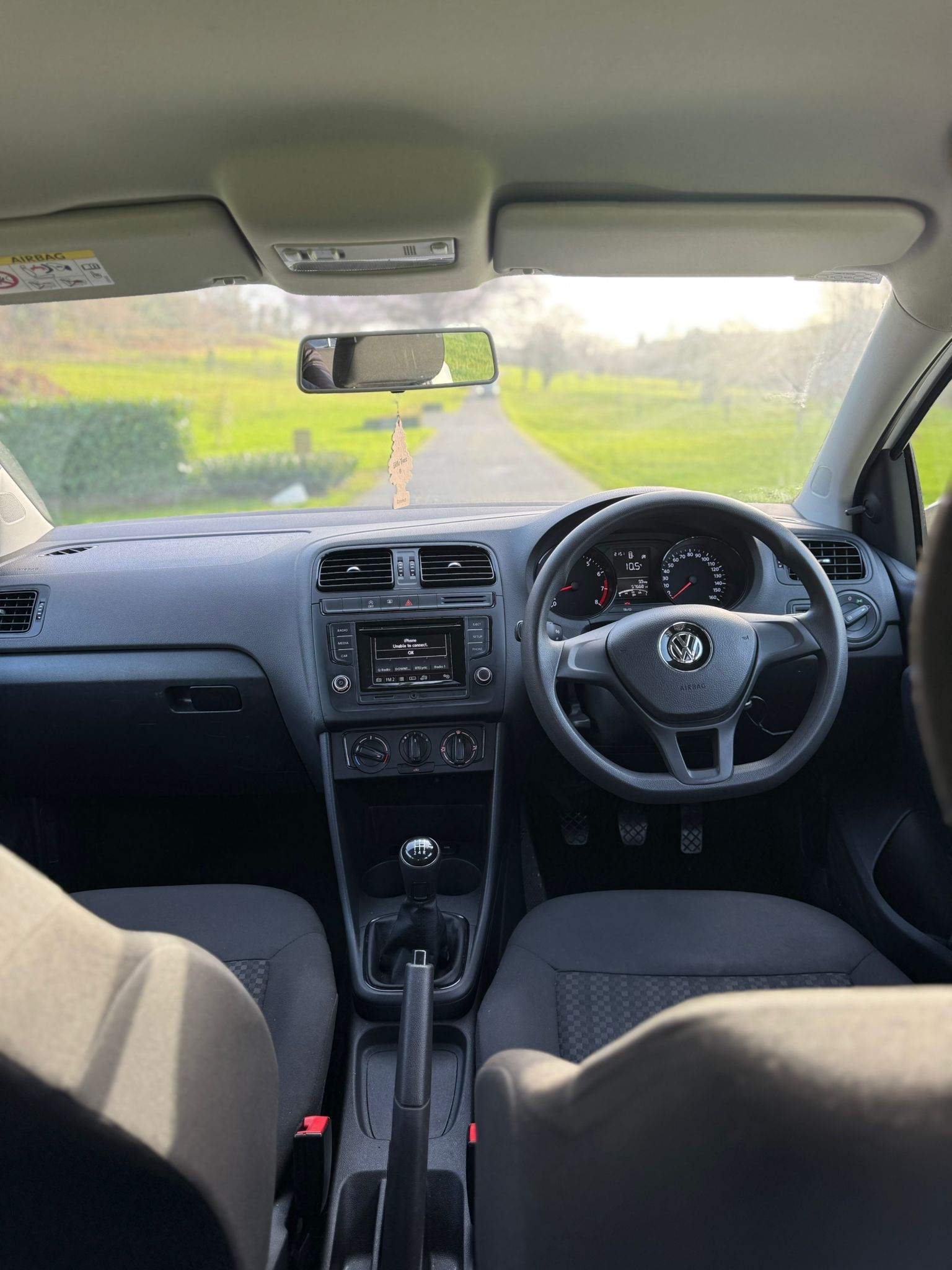 Volkswagen Polo 1.0 gallery image 10