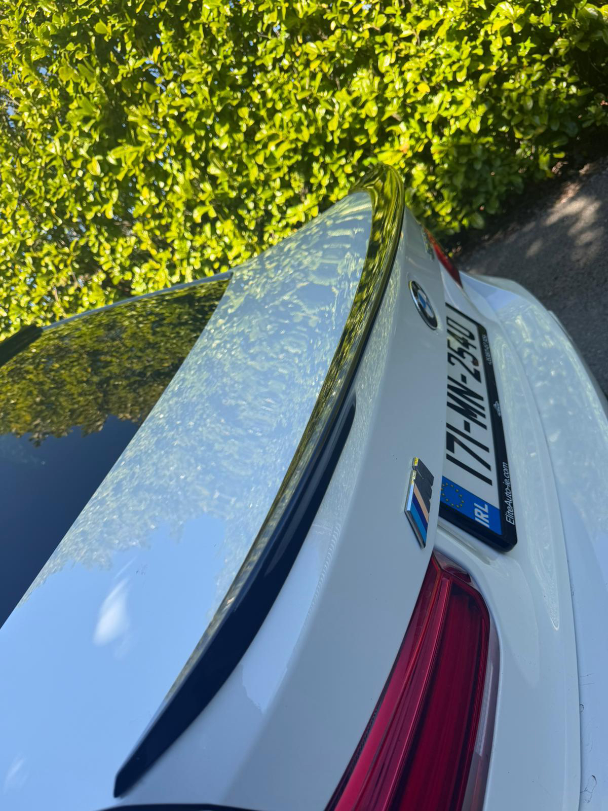 BMW 320d M Sport Shadow Edition Auto gallery image 10