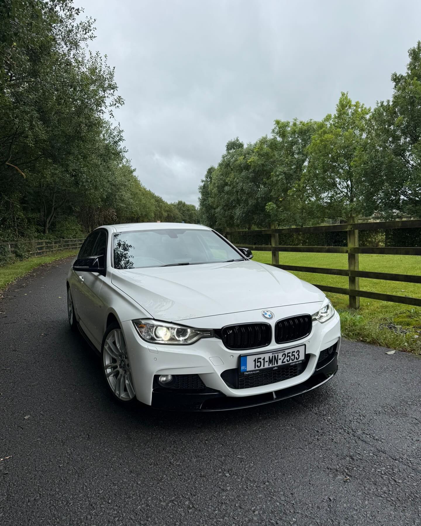 BMW 320d M Sport Shadow Edition Auto gallery image 3