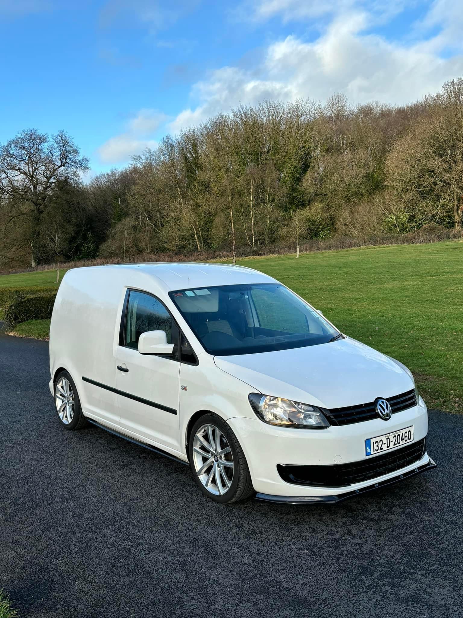 Volkswagen Caddy 1.6 TDI gallery image 4