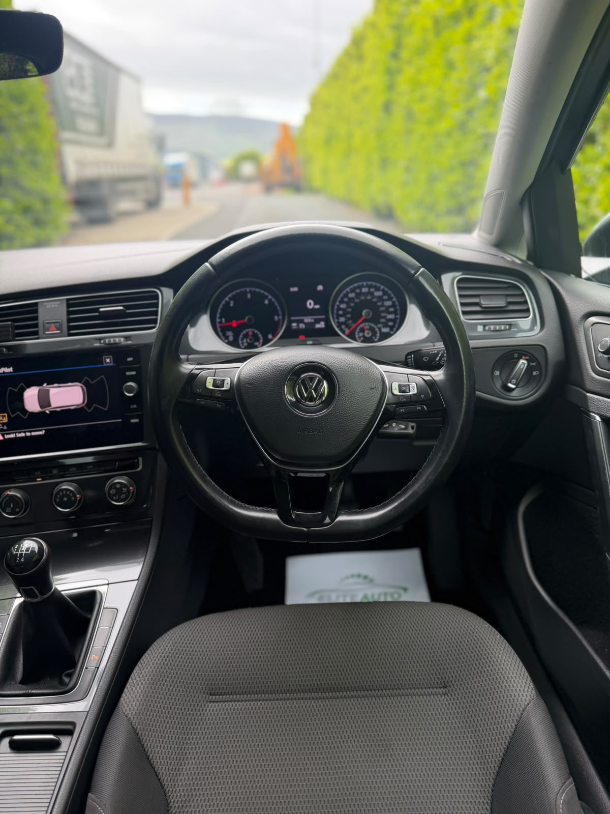 Volkswagen Golf Golf 1.6 TDI BMT gallery image 9