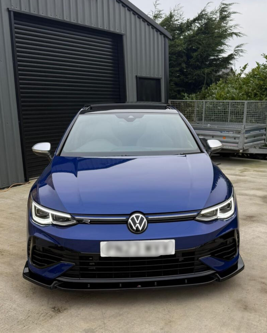 Volkswagen Golf R 320BHP gallery image 2