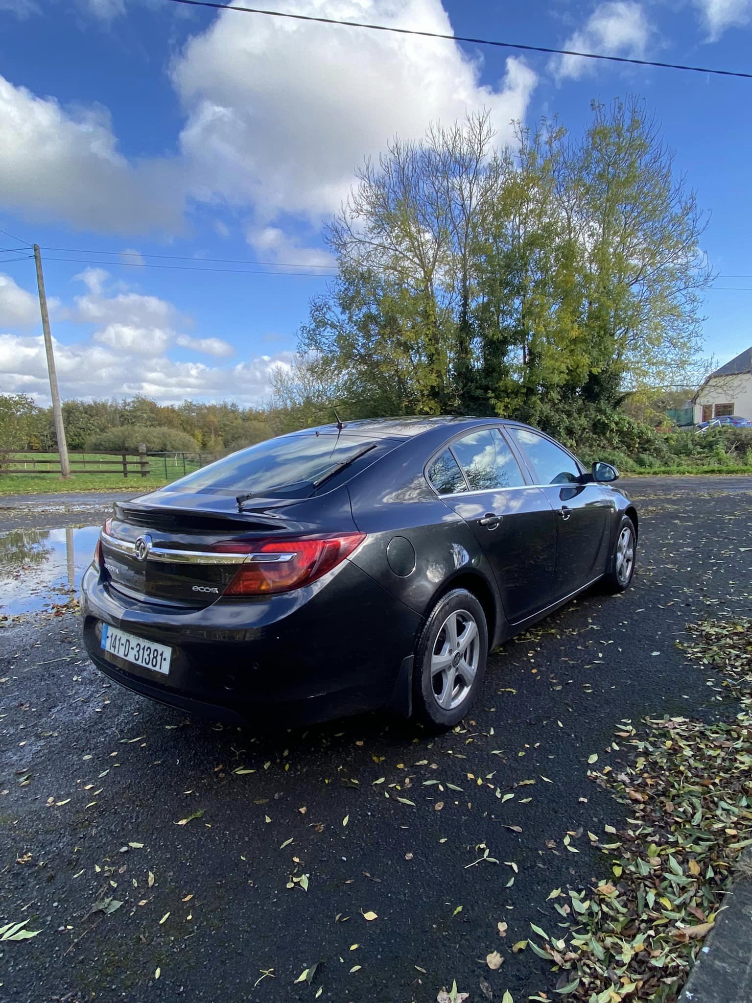 Opel Insignia gallery image 2
