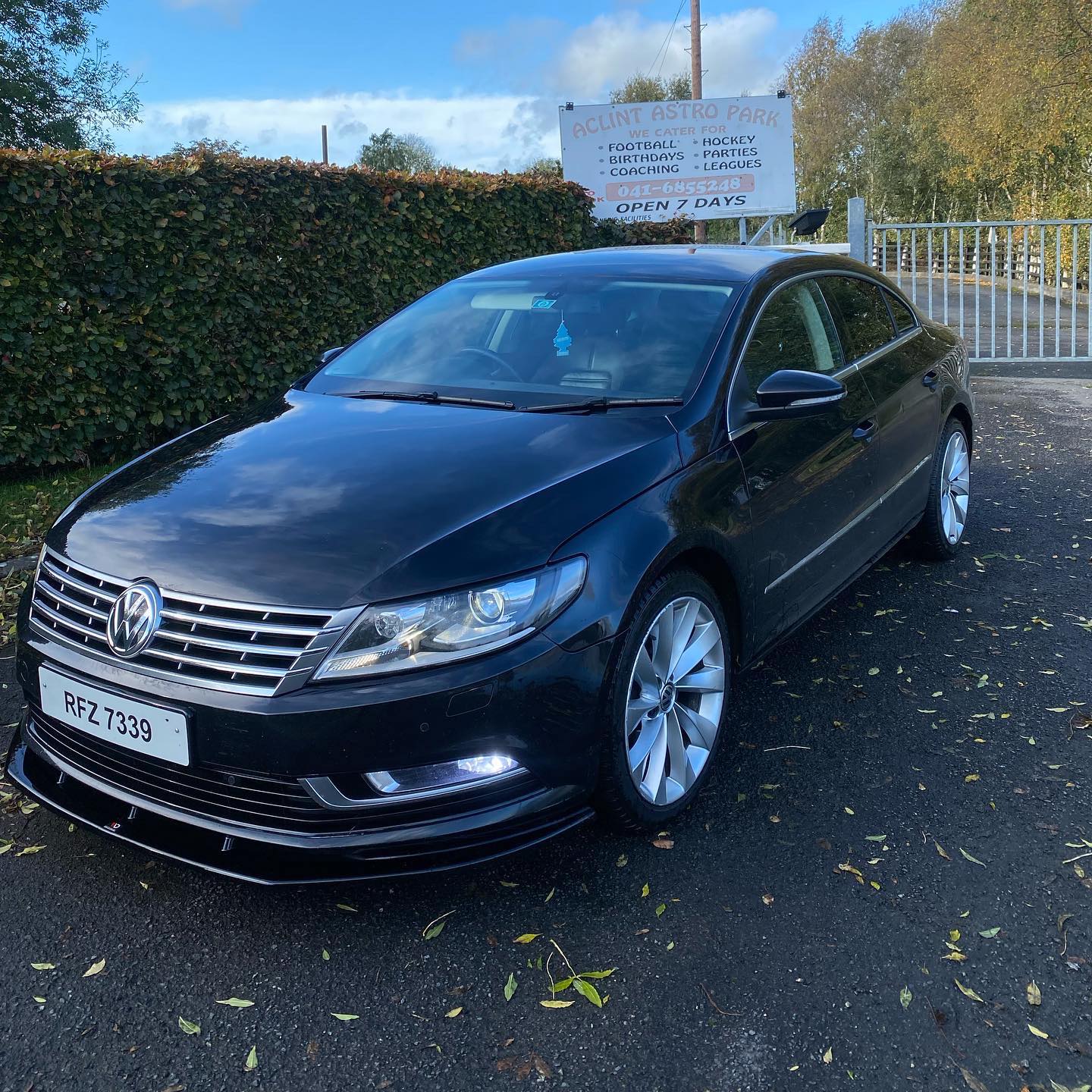 Volkswagen Passat CC gallery image 9