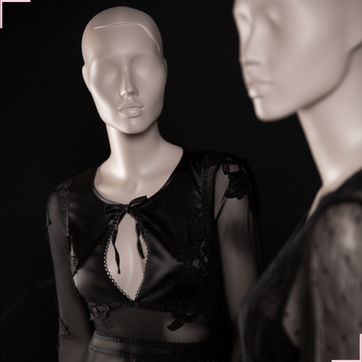 Etalagepoppen voor lingerie