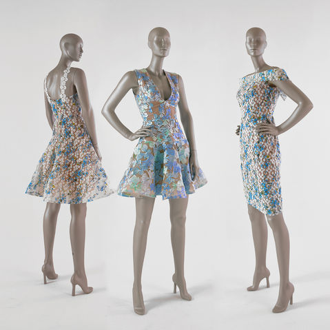 Store display mannequins for womenswear