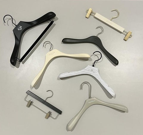 Recyclable hangers for clothes