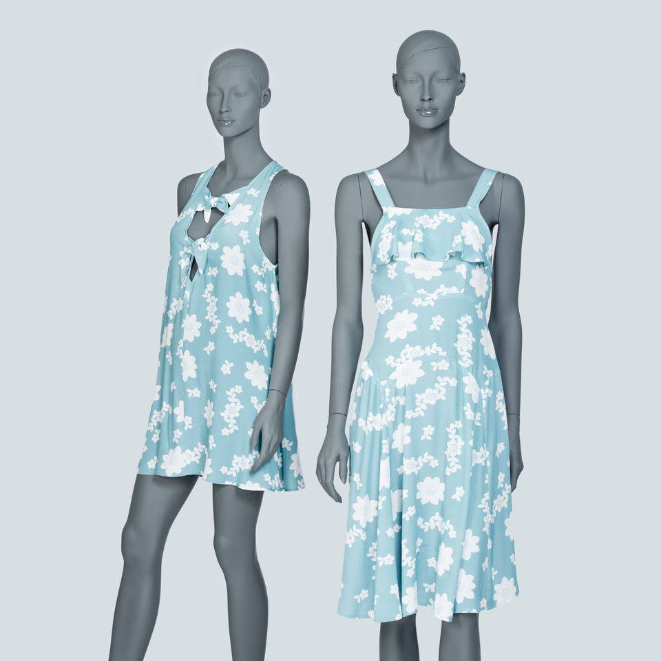 Simple grey mannequin