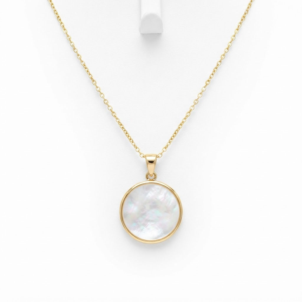 Mother of Pearl Pendant Necklace