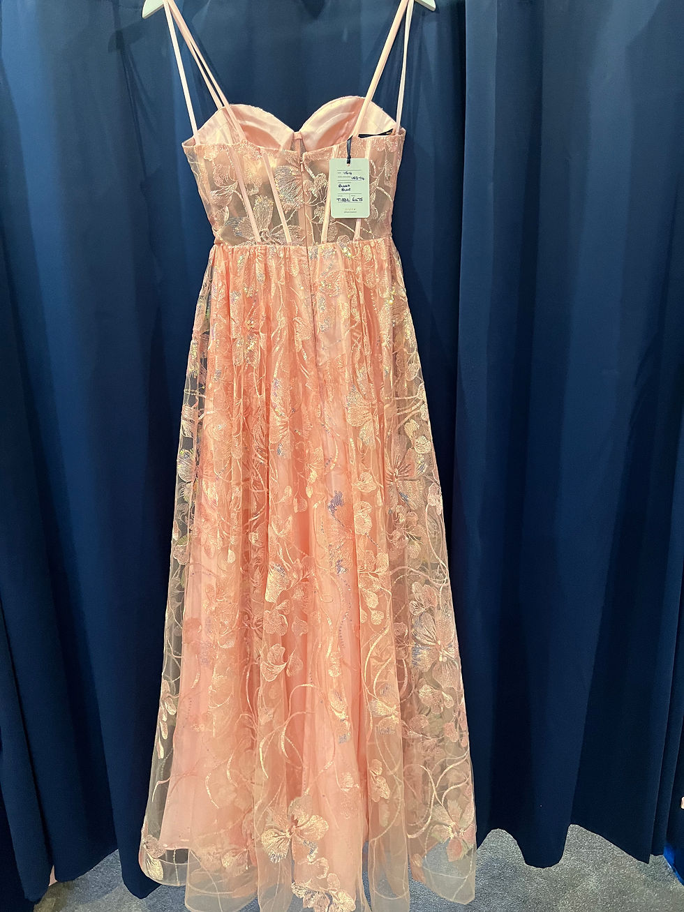 Thumbnail: Nox Anabel T1332 size 4 blush pink prom dress  