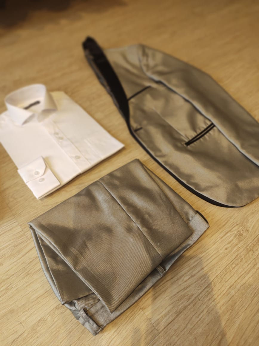 Miniatura: Traje en alquiler Gris XS