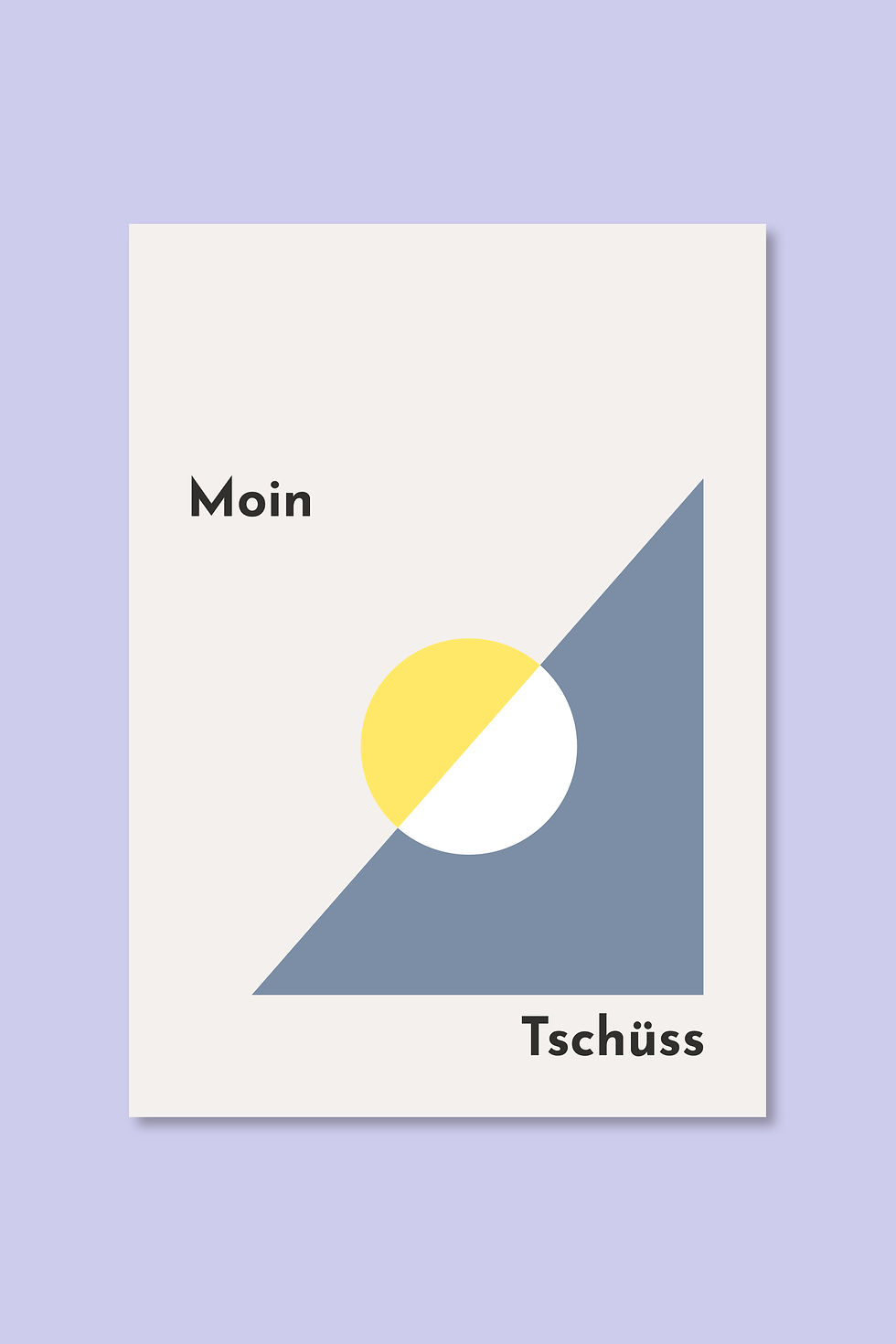 graues Poster mit Typo Moin und Tschüss. Dazu ein stilisierter Mond und eine Sonne in weiß und gelb vor blauem Himmel
