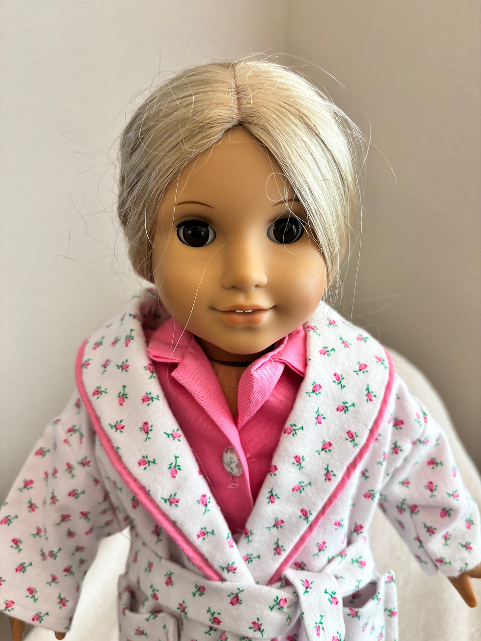 Thumbnail: White Robe with Pink Rosebud Print & Pink Pajama Set