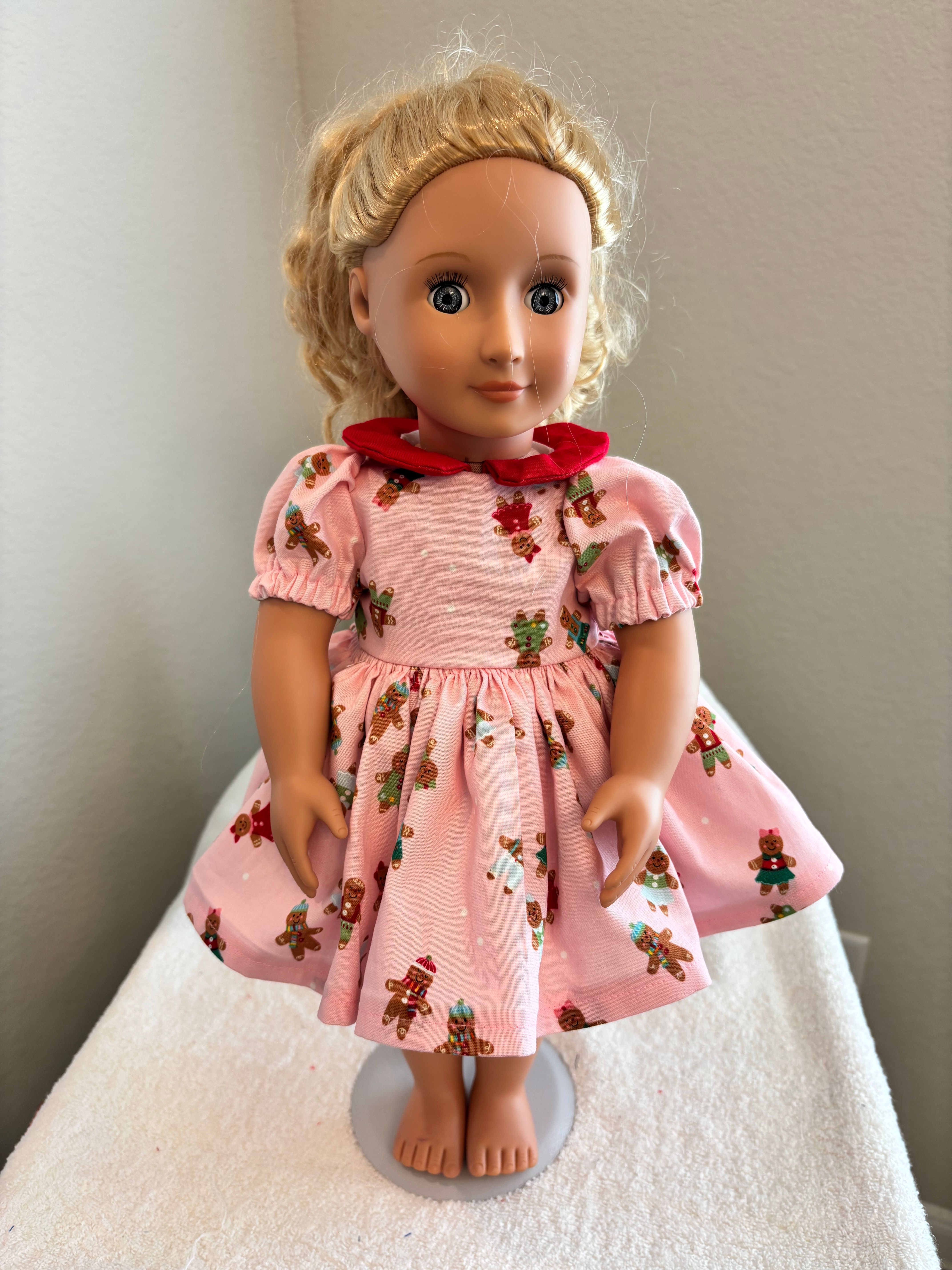 Holiday Gingerbread Print Dress & Shoes