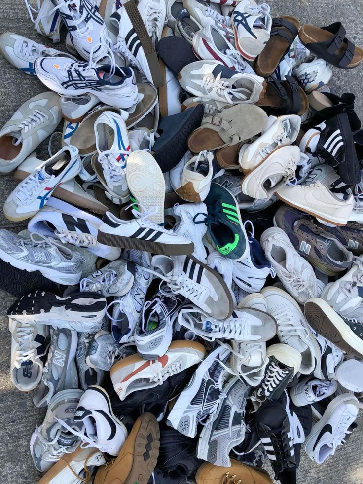 Mixed Tekkies Bales Wholesale | Nike, Adidas & Puma