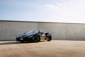 Autode pildistamine Tartus, Ferrari F8 Tributo välisvaade.