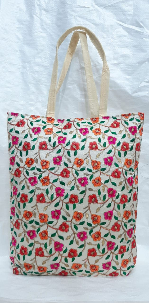 Thumbnail: Thread HandBag