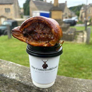 Cotswold guy best sausage roll  review