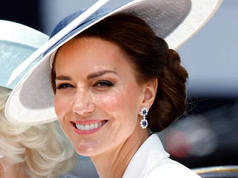 Kate's 'bejewelled' weekend: 'Beautiful, intentional' hidden meanings behind her choices
From wedding bands to tiaras — what will happen to the Queen’s jewellery collection now?