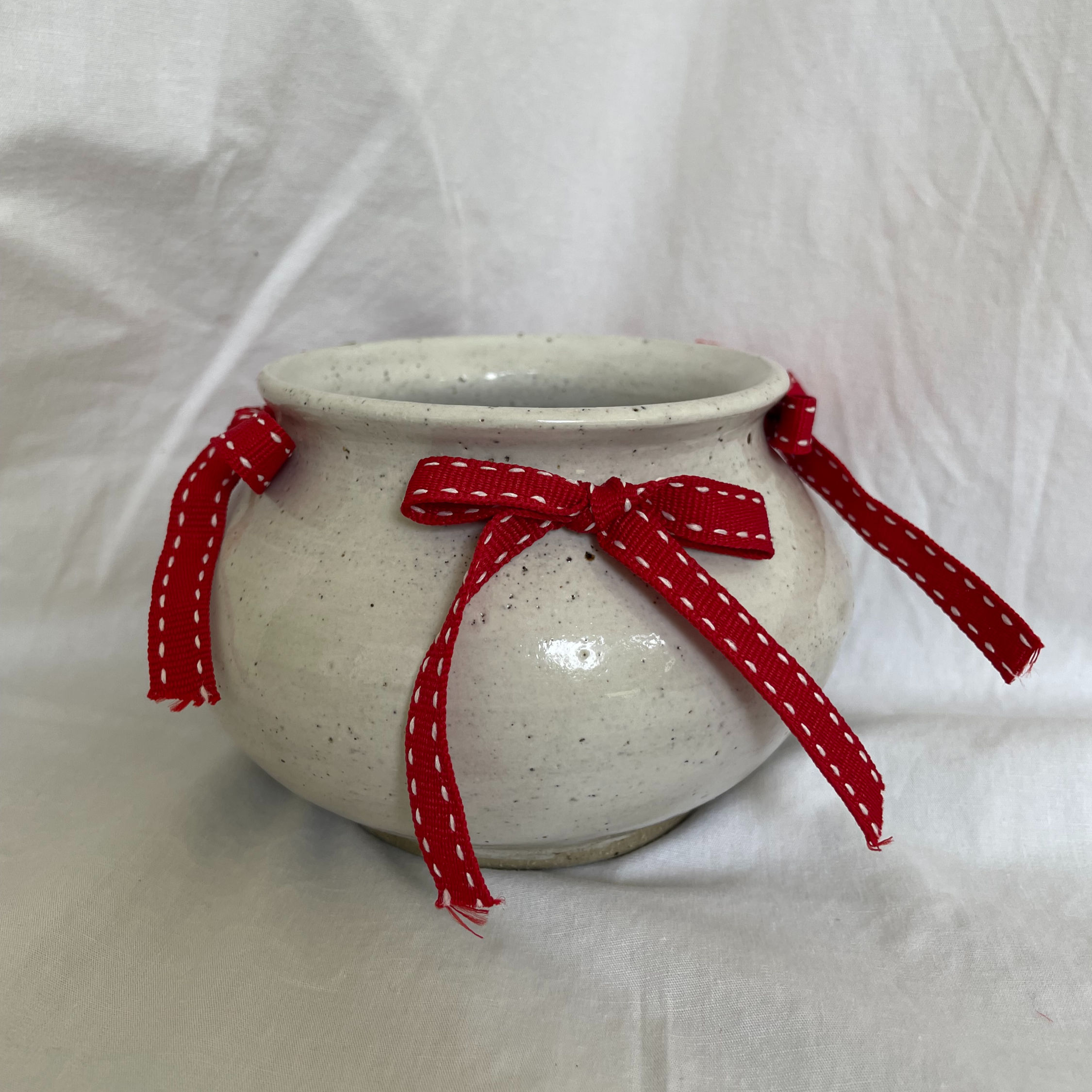 bow vase