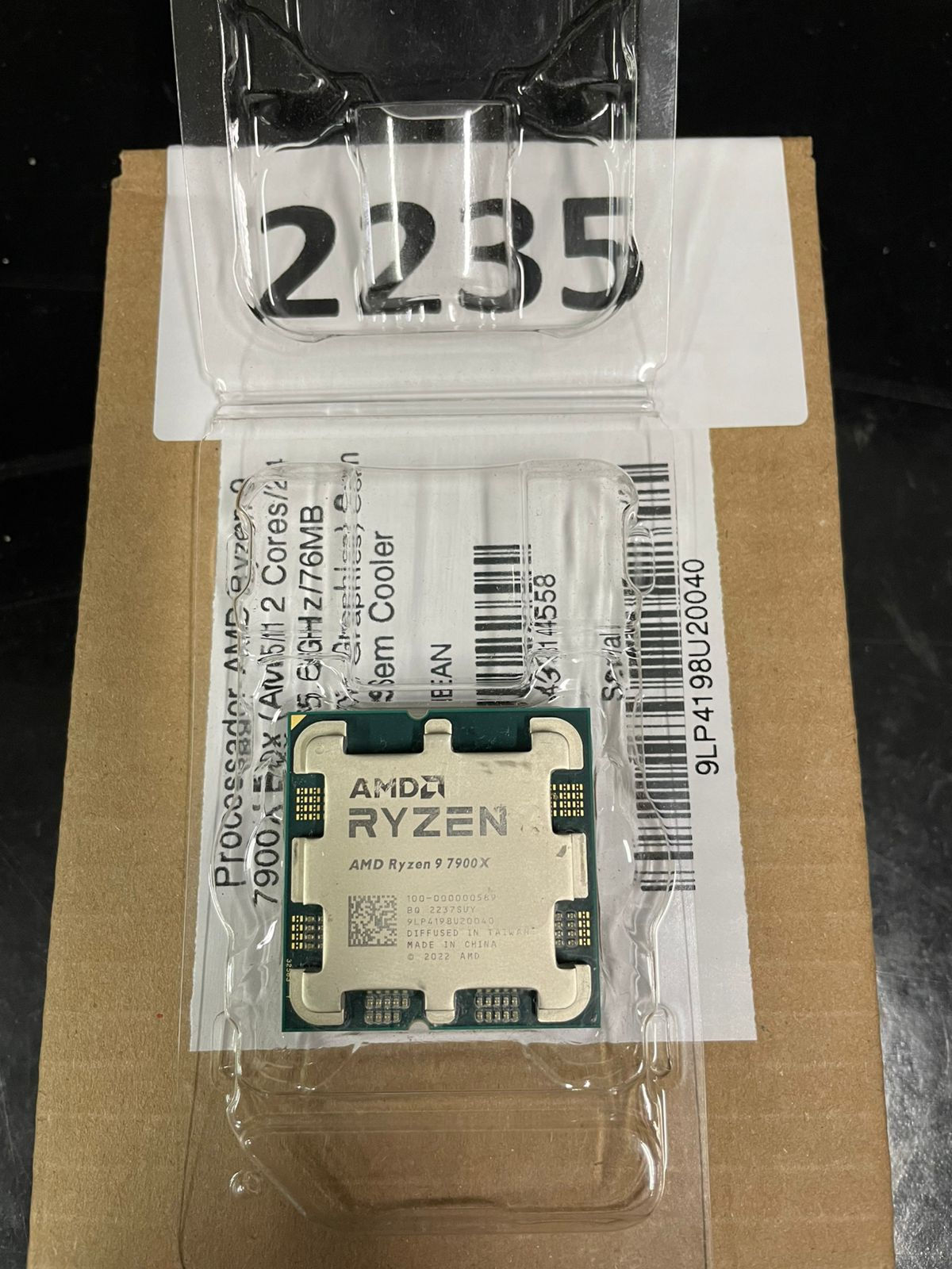 Processador AMD Ryzen 9 7900X Box (AM5/12 Cores/24 Threads/5.6GHz/76MB Cache/Ra