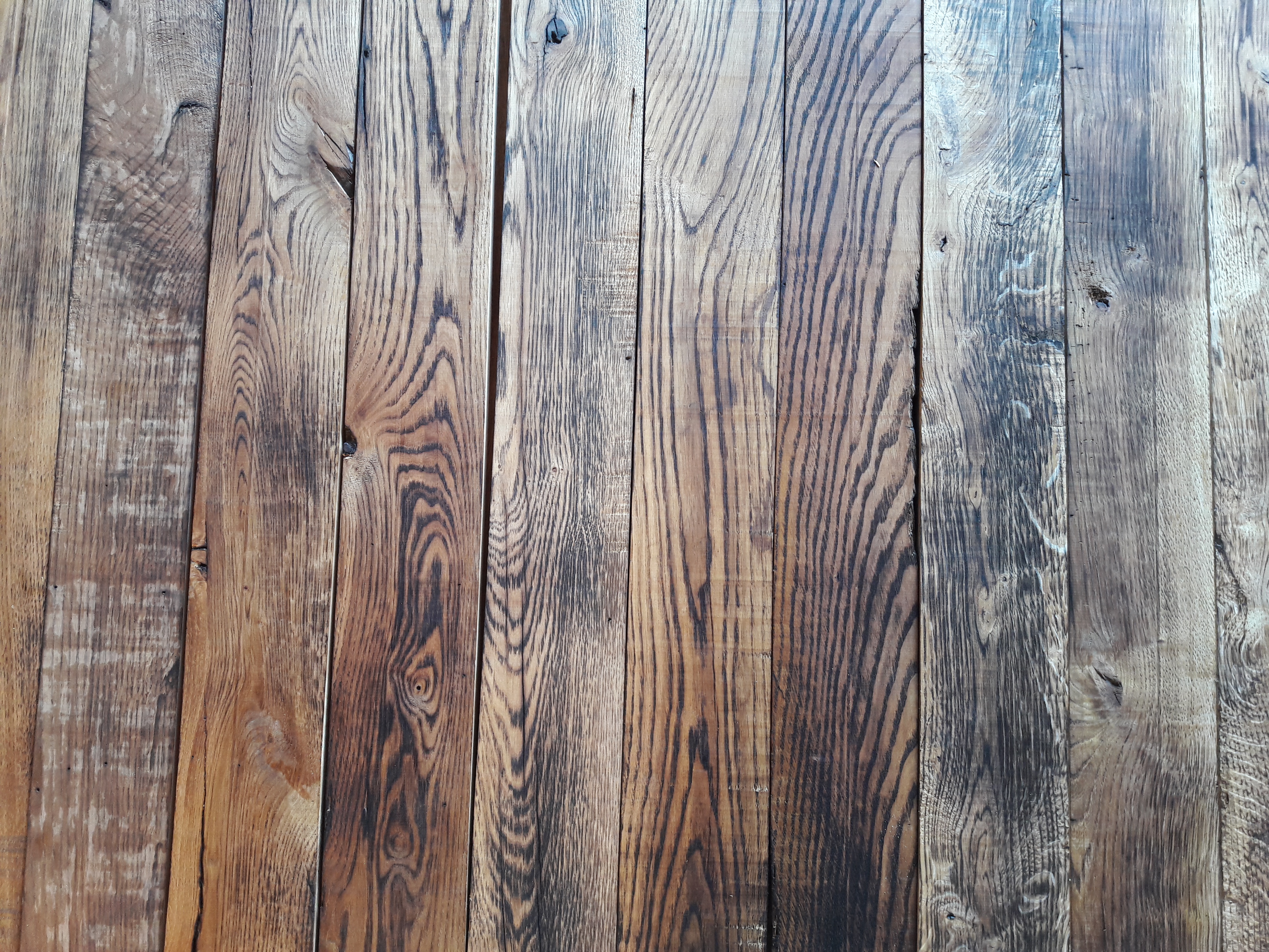 Caramel Oak Strip flooring